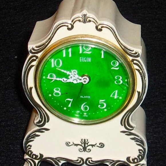 Fantastic Vintage Elgin Miniature Windup Alarm Clock - Picture 1 of 3